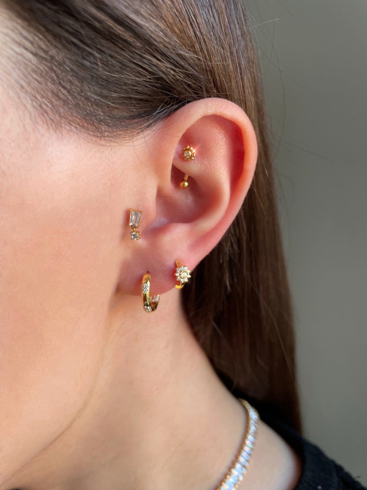 PIERCINGS &amp; EARCUFFS